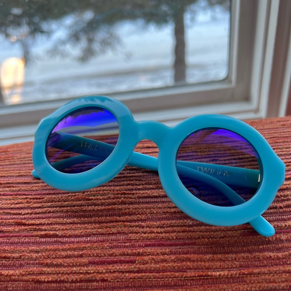 Wildfox twiggy sunglasses